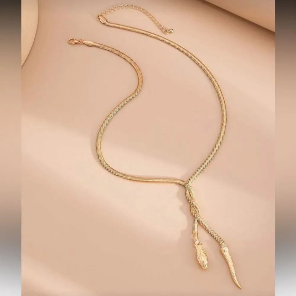 Gold Snake Chain Necklace M714